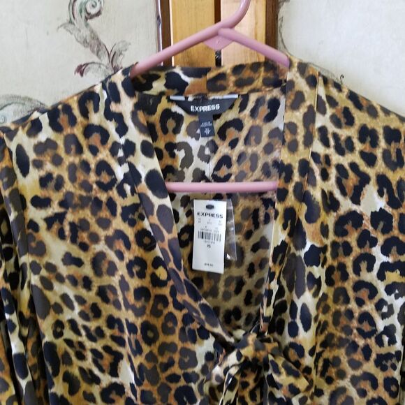 Express Women's Portofino Long Sleeve Blouse XS - Picture 3 of 5